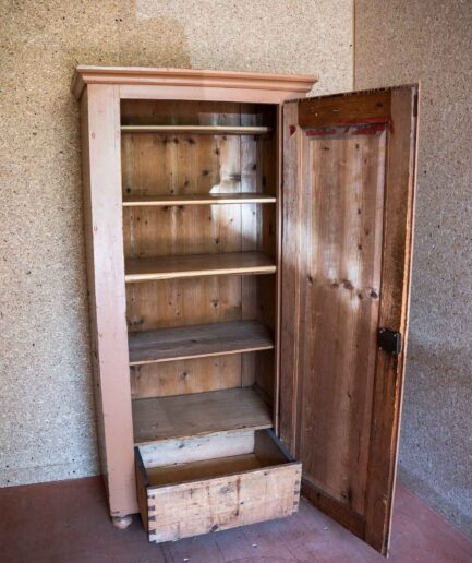 Szafa chlebowa 1